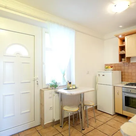 Kincsvar Apartman Appartement *